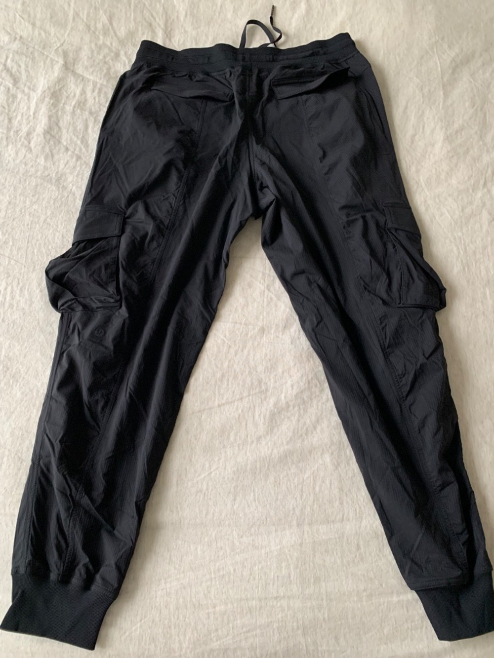 Lululemon Dance Studio Cargo Jogger Relaxed-Fit Mid-Rise black size L (2 of 2) - Picture 14 of 16